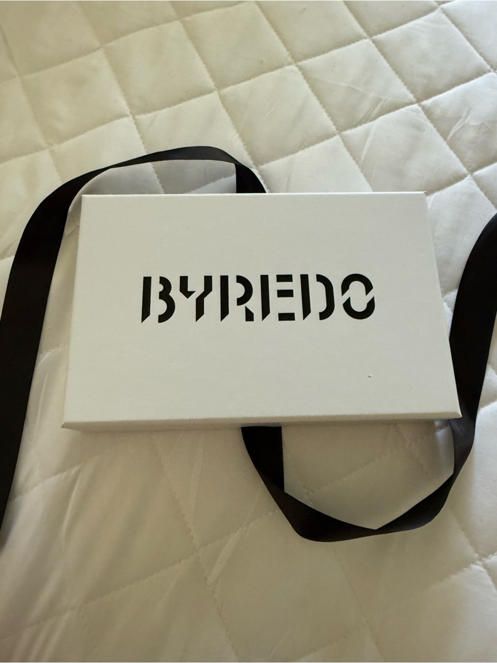 Byredo VIP Hydration Kit Gift Box - Picture 7 of 7